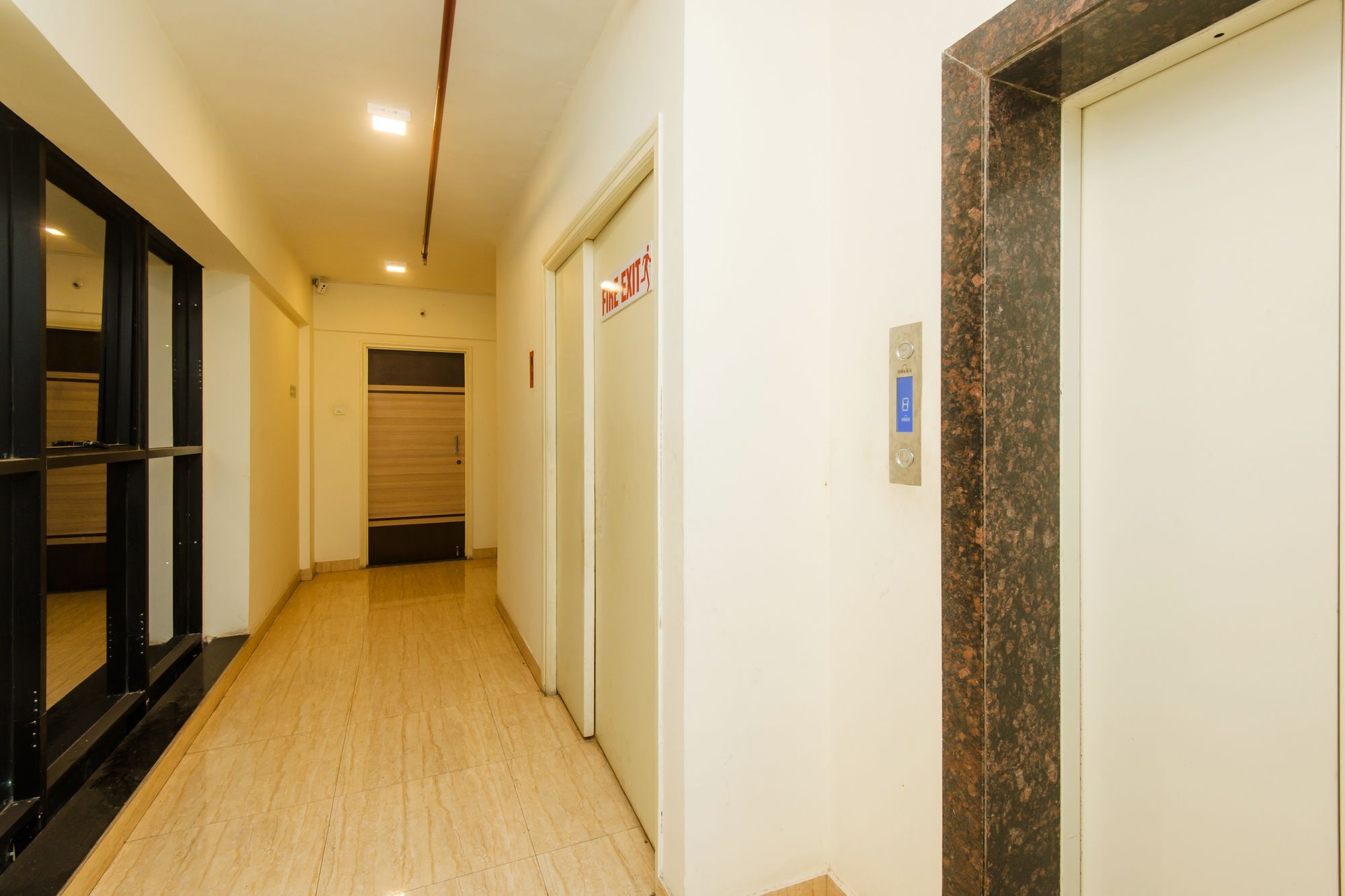 Oyo 11441 Hotel Blue Bells Residency Bombay Exterior foto